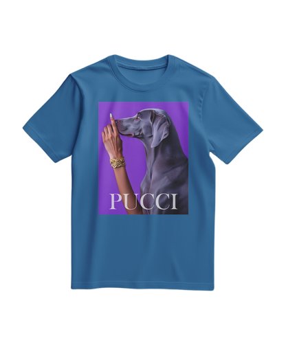 Camiseta Pucci Violet da Camalestore em azul claro, com design vibrante e estilo casual.