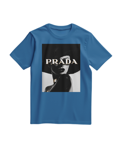 Camiseta Shadow Couture Muse da Camalestore em azul royal claro, com design moderno e confortável.
