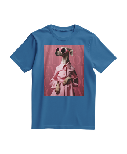 Camalestore T-shirt Skinny Pinky azul royal claro, tecido confortável, ajuste slim, modelo casual e moderno.