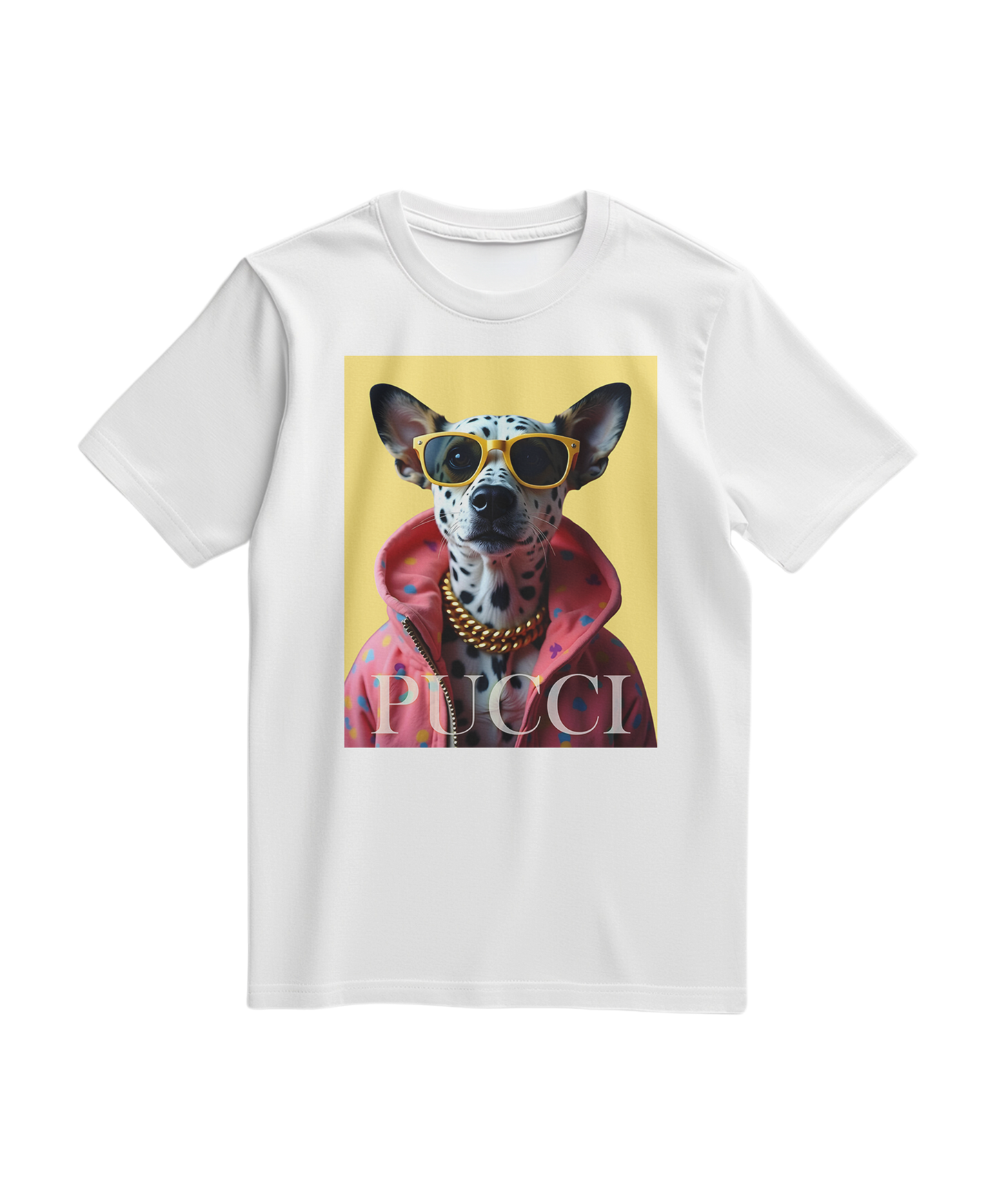 T-shirt branco da Camalestore com estampa de dálmata hip, design casual e confortável, ideal para looks descontraídos.