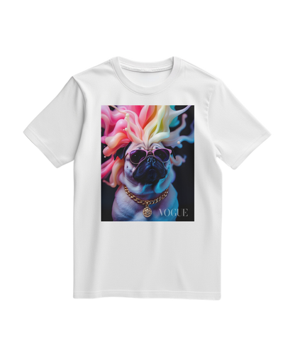 Camiseta branca Pug Chromatic Elite da Camalestore, com estampa de pug colorido na frente, tecido confortável e design casual.