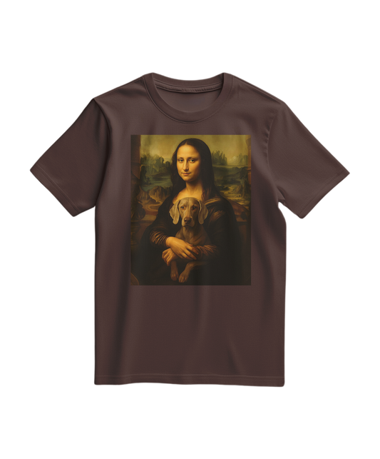 Camalestore T-shirt Mona Wei em cor castanho, com estampa e design casual, feito de material confortável, para uso diário.