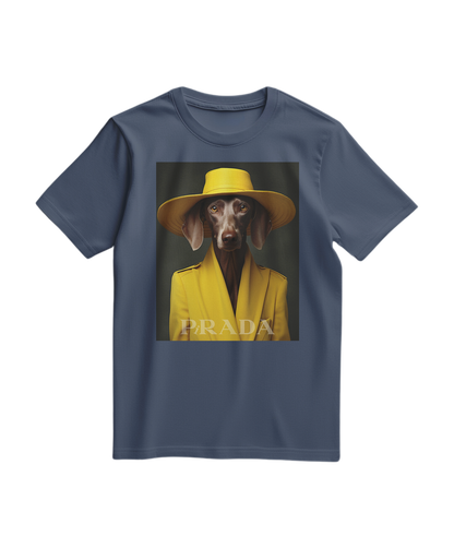 Camalestore T-shirt amarelo Wei, de manga curta, com design simples e confortável, mostrado em fundo branco.