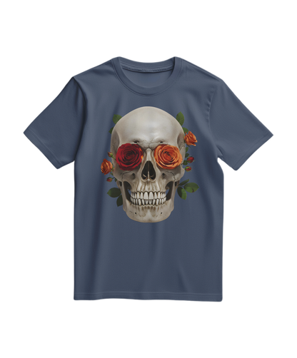 Camalestore camiseta azul escura com estampa de caveira e rosa, estilo casual e moderno, vista frontal na imagem