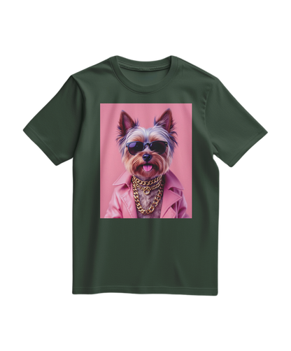 Camiseta verde floresta Camalestore com estampa de Yorkie Street Icon, tecido confortável e design casual para o dia a dia.