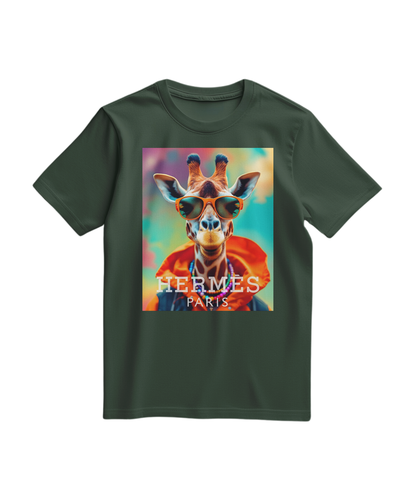 Camiseta laranja Safari Elite da Camalestore, com design de floresta verde, vista de frente, tecido confortável e detalhes coloridos.