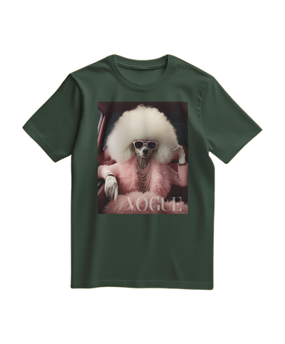 Camiseta verde floresta Camalestore com estampa de poodle glam, visual casual e moderno, para looks descontraídos.