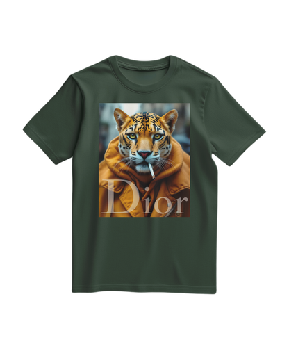 Camalestore T-shirt Jaguar Raw verde floresta com estampa de onça, ajuste confortável e estilo casual para o dia a dia.