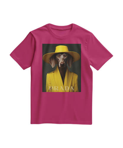 Camiseta amarela Wei da Camalestore, vista frontal, com tecido leve e design simples, ideal para looks casuais e confortáveis.