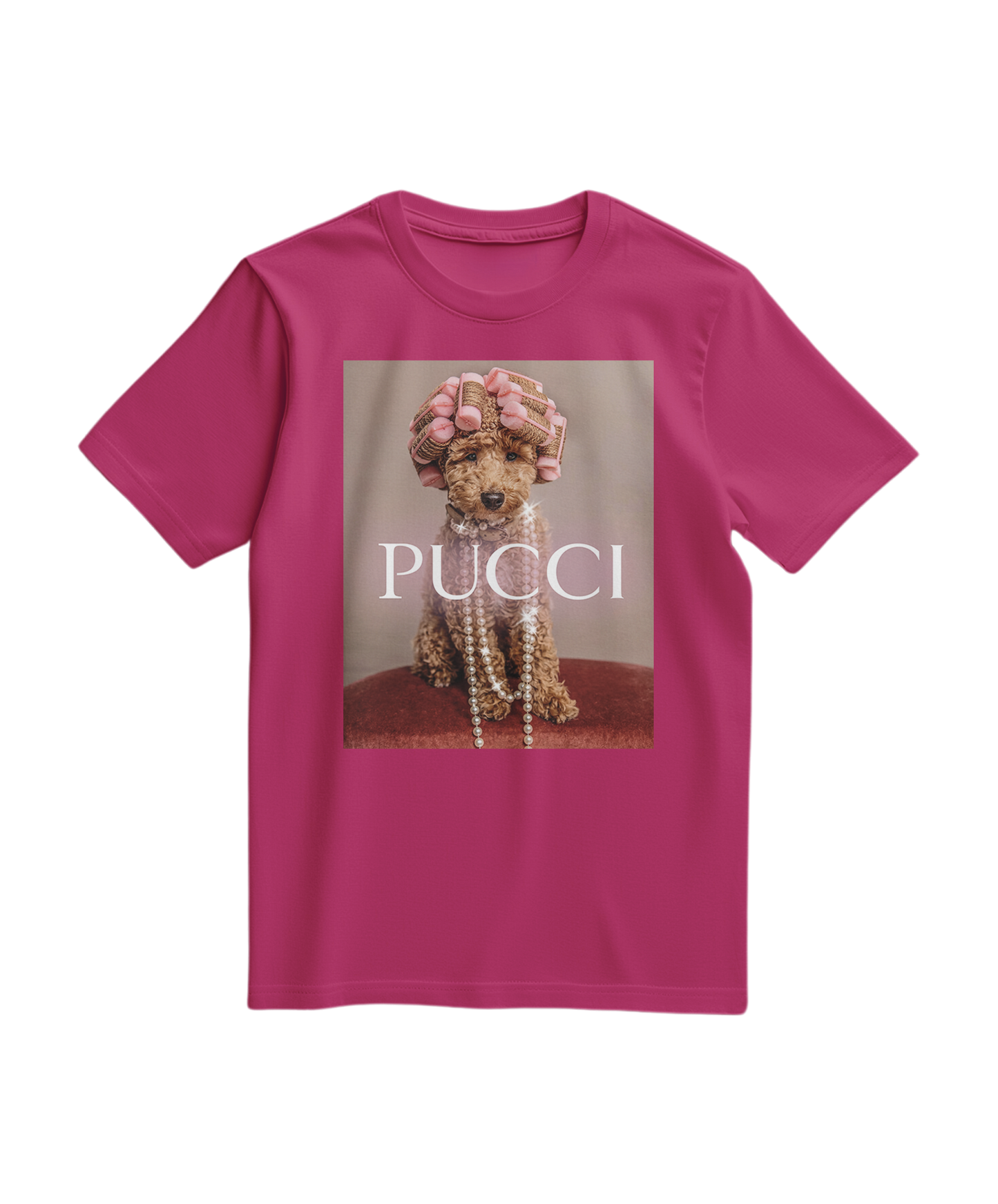 Camalestore T-shirt Poo Glam fucsia com estampa divertida, tecido confortável e corte casual para looks descontraídos.