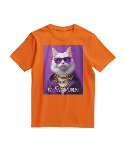 Camiseta Feline Drip da Camalestore em laranja, com estampa de gato e design moderno.