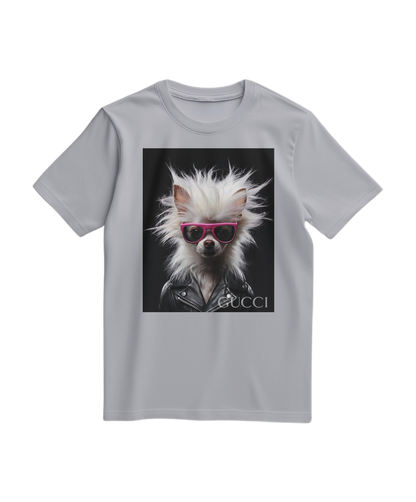 Camalestore T-shirt Rebel Fur cinza, camiseta de algodão com design moderno, vista frontal com detalhes na gola e mangas.