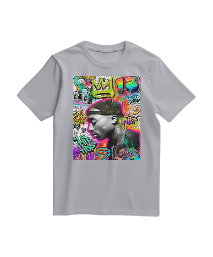Camiseta cinza com estampa de graffiti de uma coroa, estilo casual, da marca Camalestore.