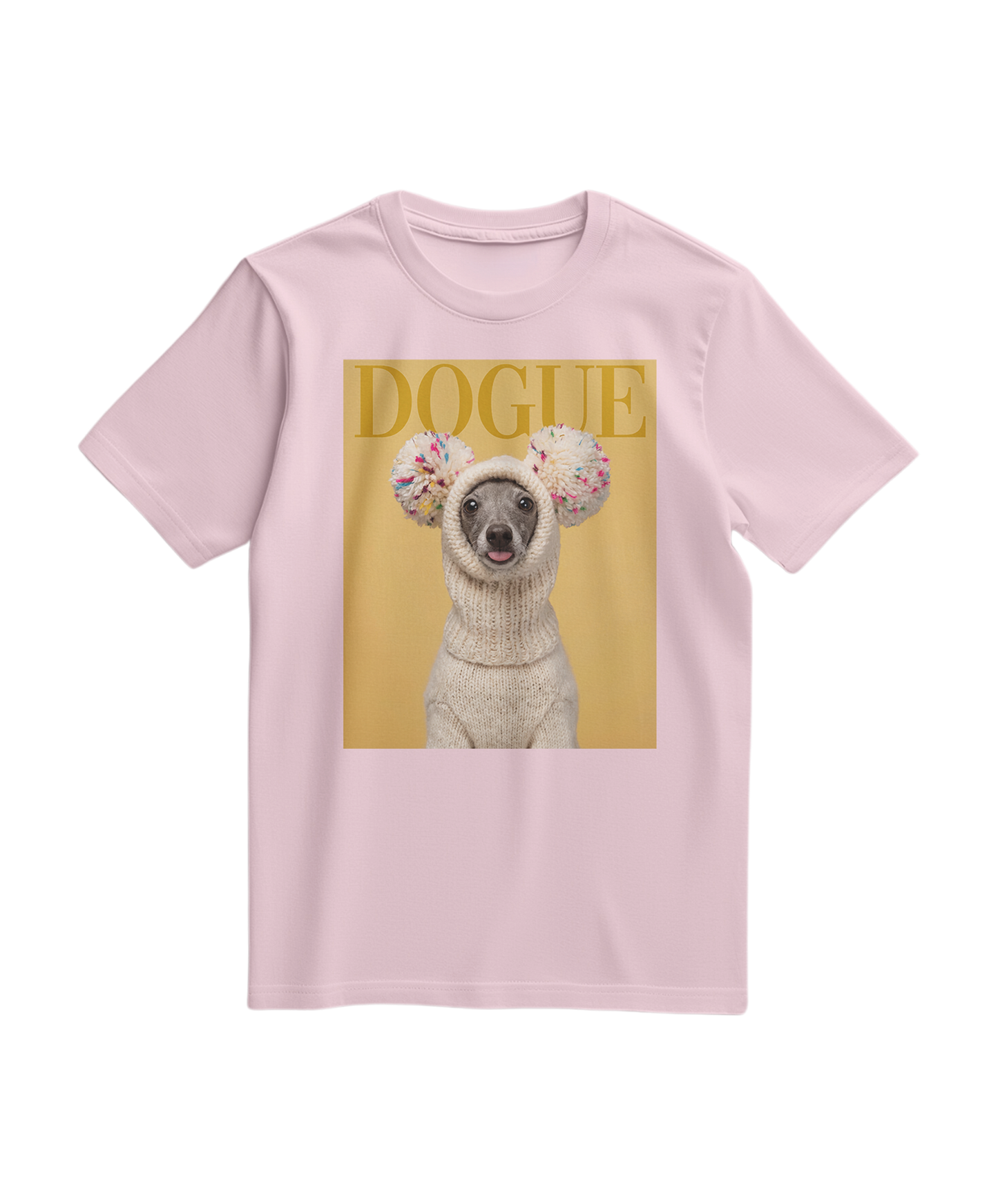 Camiseta Dogue Balaclava da Camalestore em rosa claro, camiseta de algodão com estampa moderna, vista frontal na imagem