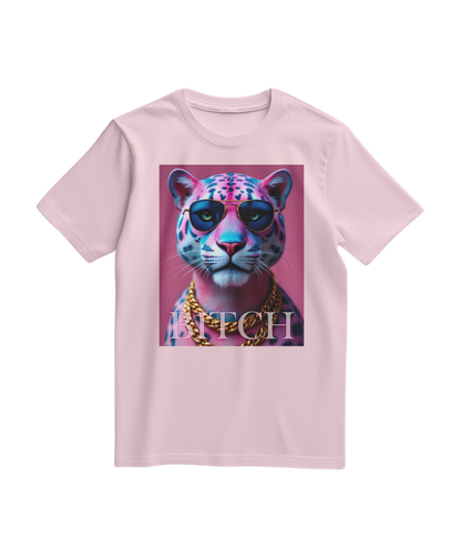 T-shirt Neon Jungle Boss da Camalestore em rosa claro, com design vibrante e estampado de floresta neon.