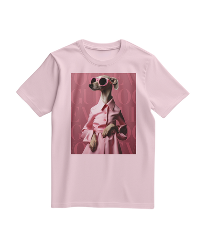 Camiseta skinny pink da Camalestore, cor rosa claro, com ajuste slim e tecido confortável, vista frontal na imagem