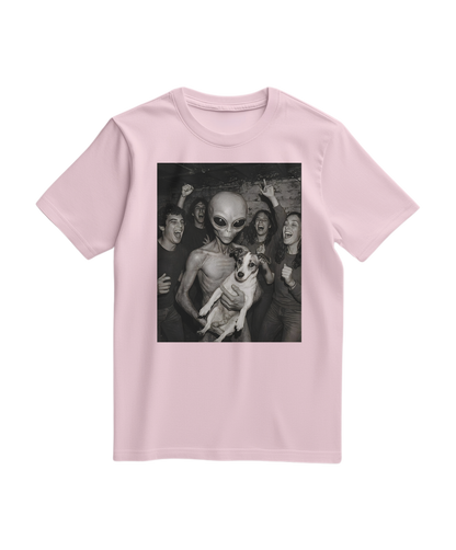 T-shirt Cosmic Guest