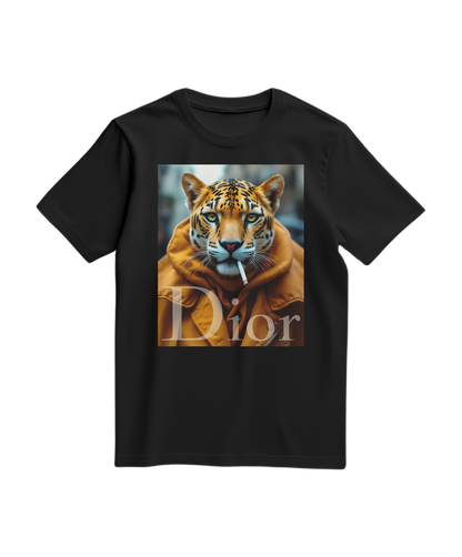 Camiseta preta Jaguar Raw da Camalestore, com estampa de jaguar em estilo artístico na parte frontal.