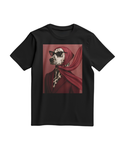 Camalestore T-shirt Spot Luxe preta, com estampa moderna, tecido confortável e ajuste casual para looks urbanos.