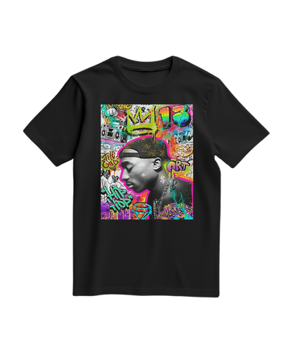 Camiseta preta com estampa de grafite e coroa, estilo urbano, da marca Camalestore.