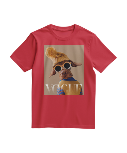 Camalestore T-shirt Crimson Aviator vermelha, com estampa gráfica na parte frontal, tecido confortável e ajuste casual.