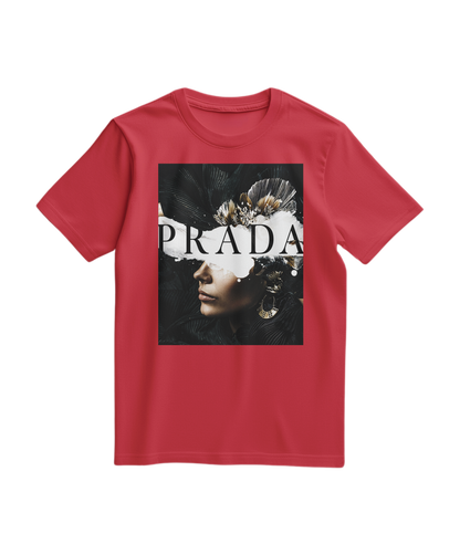 Camalestore T-shirt Shadow Muse vermelha, de algodão, com estampa moderna e confortável, vista frontal.