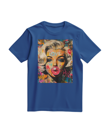 Camiseta Marilyn Pop Rebel da Camalestore em azul royal, com estampa artística e estilo casual.