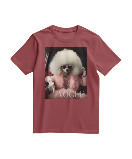 Camalestore T-shirt Poodle Glam em terracota com estampa de poodle estilizado, tecido confortável e corte moderno.