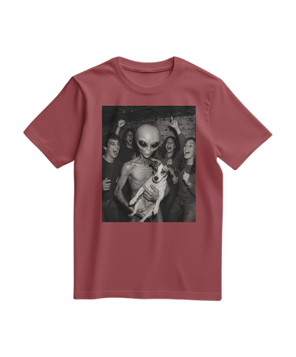 T-shirt Cosmic Guest