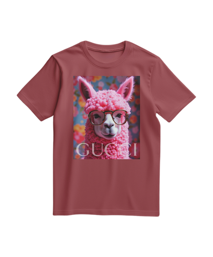 T-shirt terracota da Camalestore com padrão de ícones de alpaca, tecido confortável e design casual para uso diário.