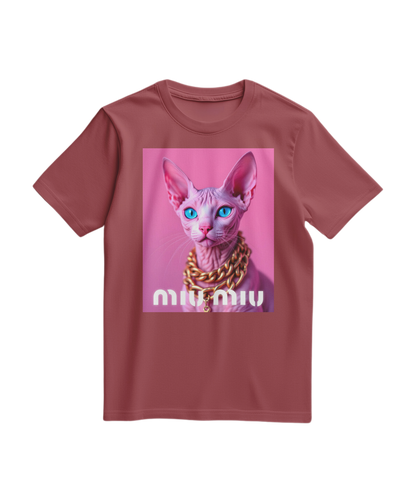 Camalestore camiseta pink com detalhes dourados do Sphynx, estilo confortável e moderno, vista frontal.