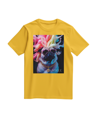Camiseta Pug Chromatic Elite amarela da Camalestore, com estampa do cachorro na frente, vista frontal.