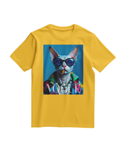 Camiseta amarelo Neo-Sphynx Studio, t-shirt de algodão com estampa moderna, modelo casual, na imagem.