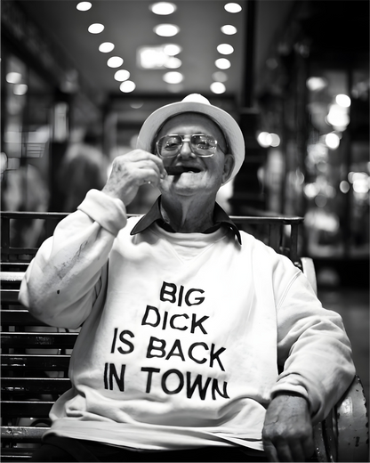 T-shirt Back in Town