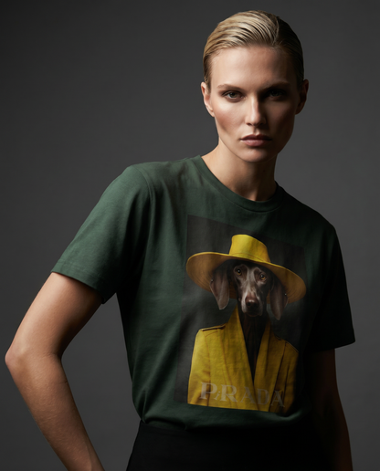 Camiseta amarela Wei da Camalestore, destaque com design moderno e tecido confortável, vista de frente.