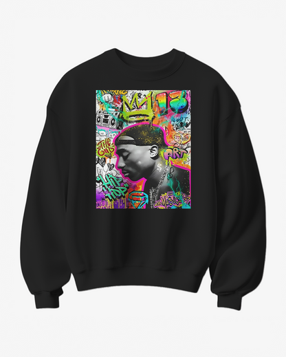 Sweatshirt Camalestore com estampa de graffiti e coroa, confortável e moderna, em cores vibrantes.